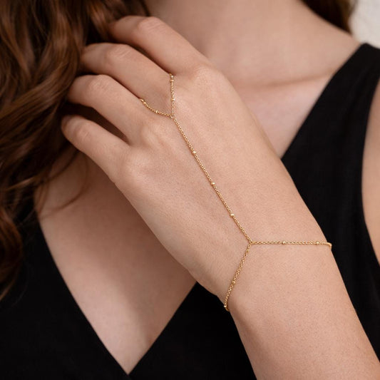 Elegant Gold Hand Chain Bracelet Ring – Minimalist Stainless Steel Beaded Jewelry for Women
