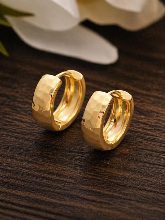 Minimalist Copper Hoop Earrings, Elegant Niche Jewelry, Lightweight Statement Accessory