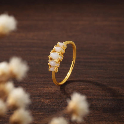 Vintage White Crystal Ring – Gold Tone Elegant Wedding Band, Minimalist Engagement Jewelry